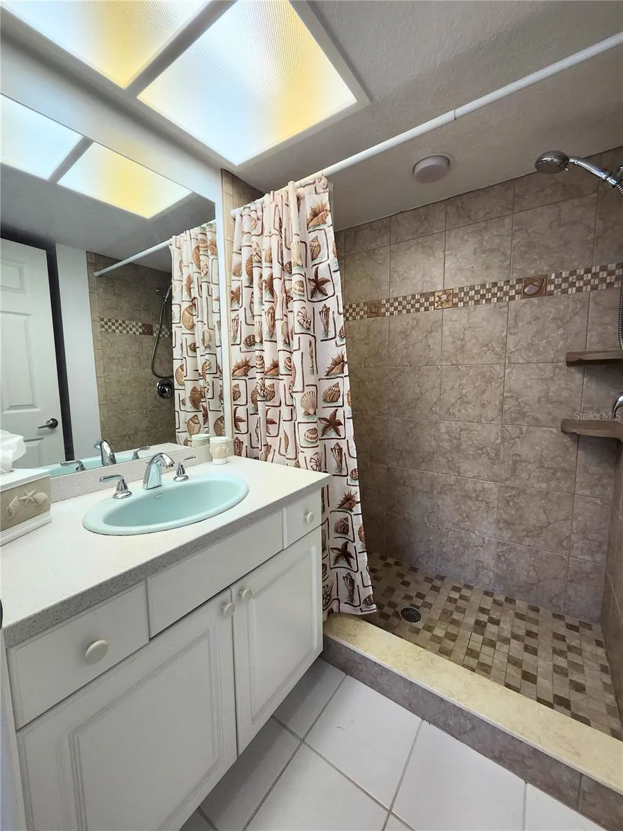 14883 SEMINOLE TRAIL #130 Seminole, FL 33776