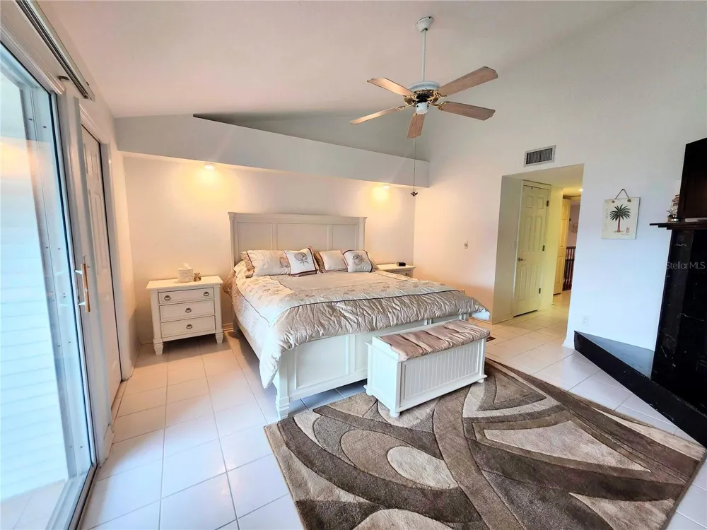 14883 SEMINOLE TRAIL #130 Seminole, FL 33776