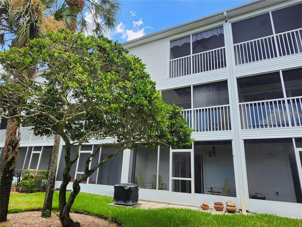 14883 SEMINOLE TRAIL #130 Seminole, FL 33776