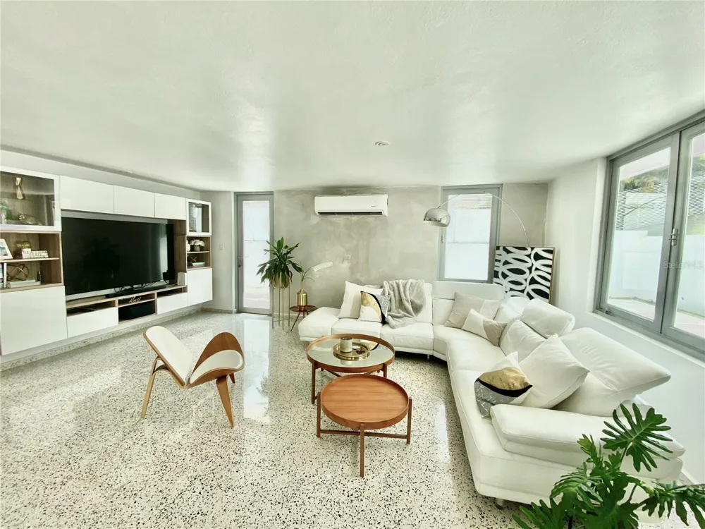 0 ALHAMBRA Guaynabo, PR 00966