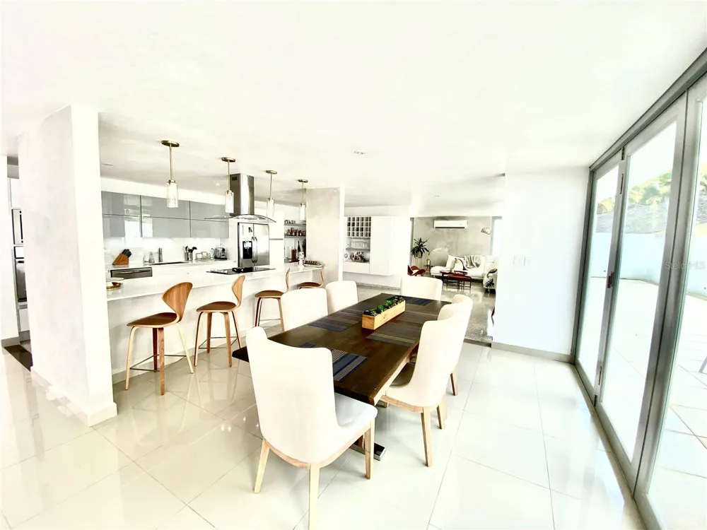 0 ALHAMBRA Guaynabo, PR 00966