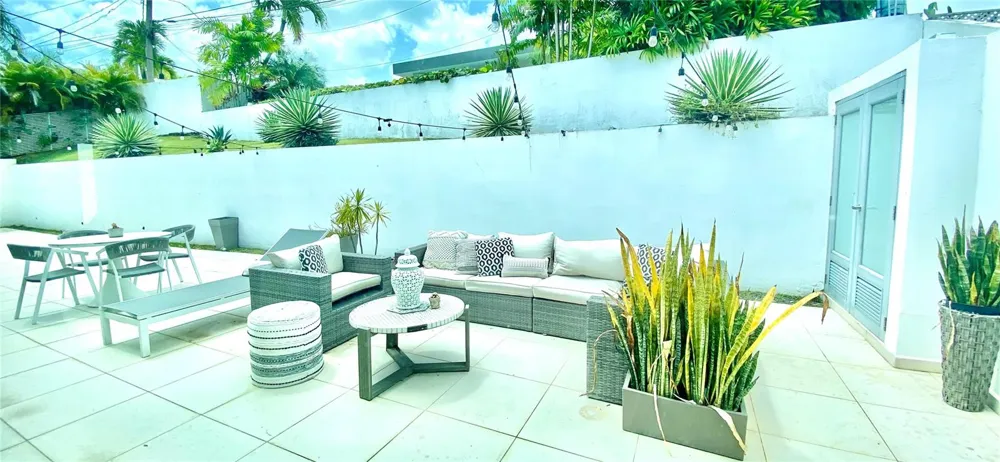 0 ALHAMBRA Guaynabo, PR 00966
