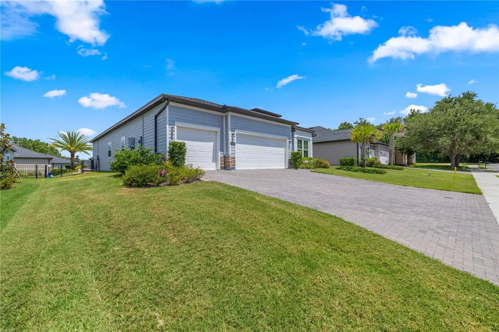 4227 SE 11TH AVENUE ocala, FL 34480