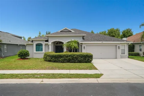2117 LARKSPUR COURT