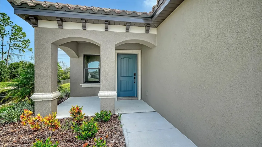 345 POTENZA LOOP Nokomis, FL 34275