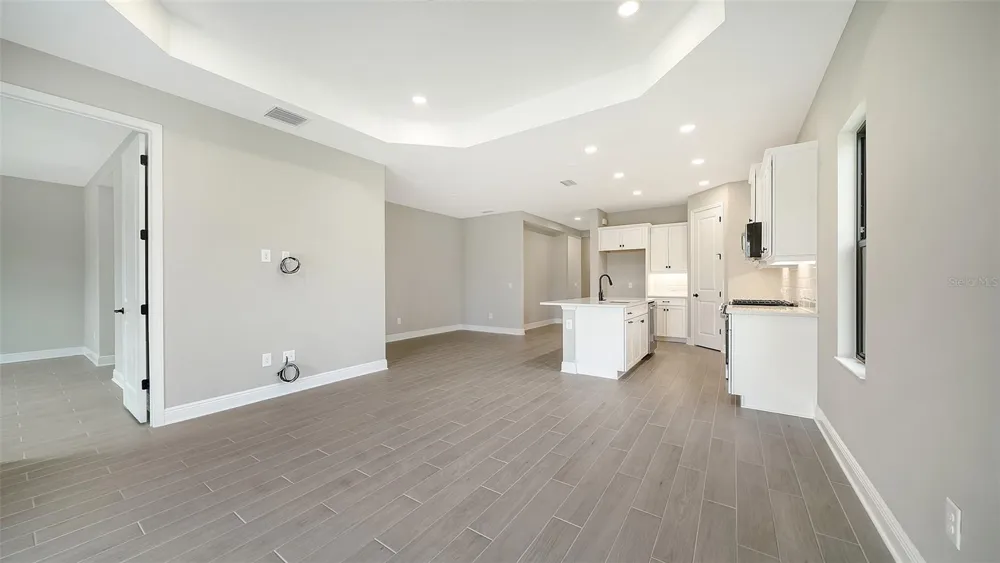 345 POTENZA LOOP Nokomis, FL 34275