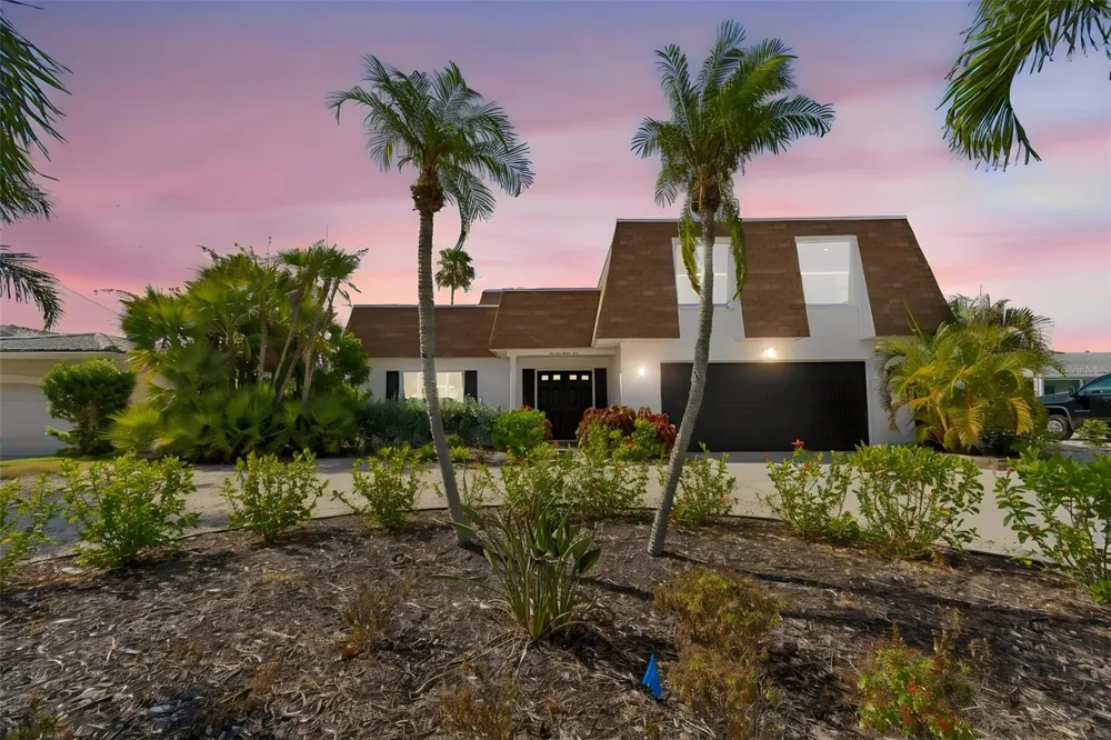 775 CAPRI BOULEVARD Treasure Island, FL 33706