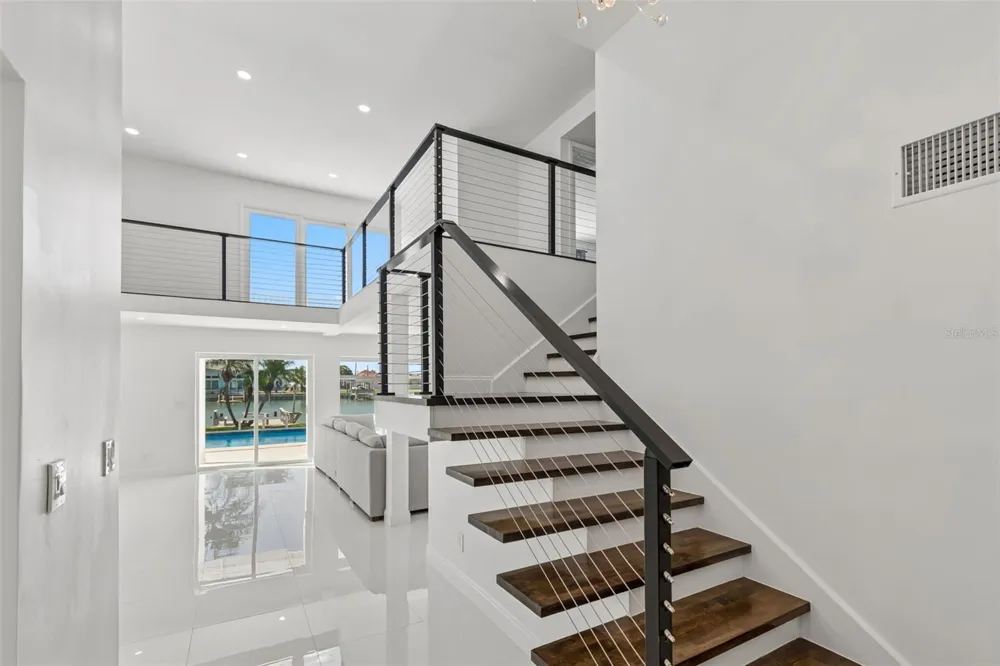 775 CAPRI BOULEVARD Treasure Island, FL 33706