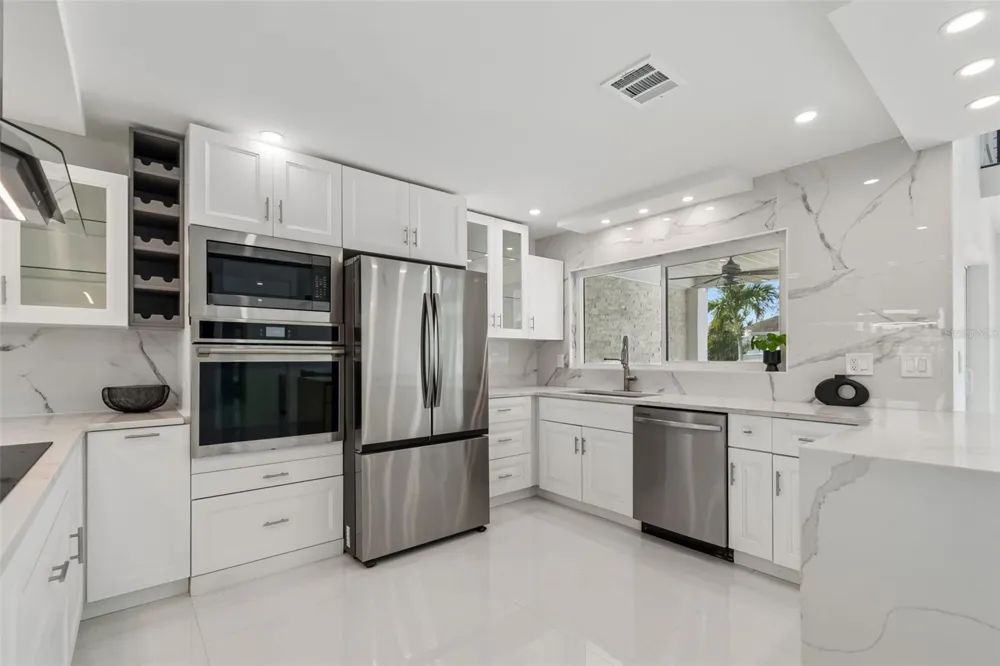 775 CAPRI BOULEVARD Treasure Island, FL 33706