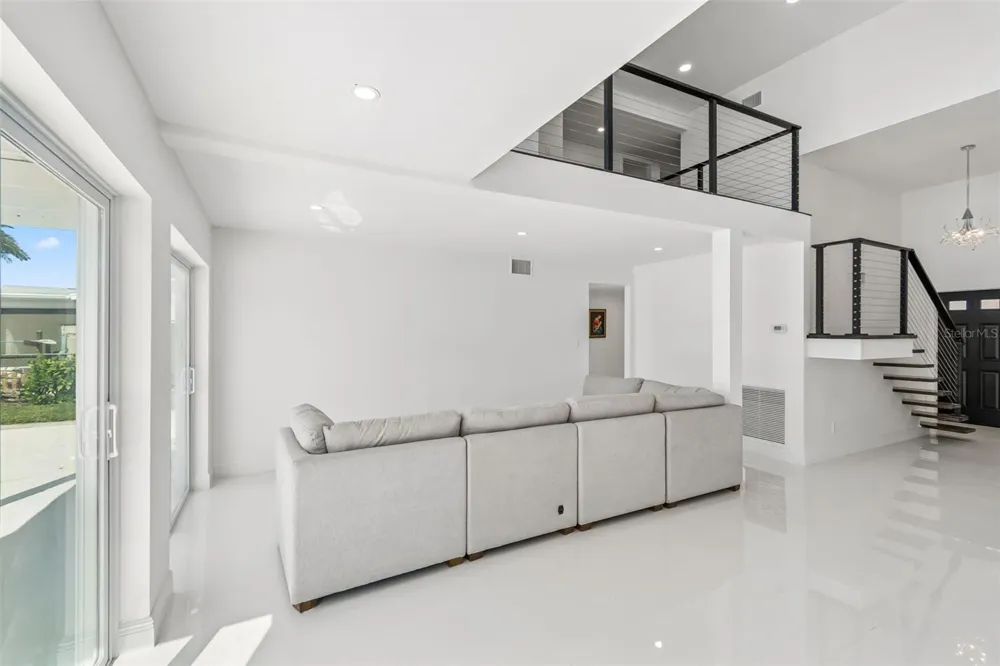 775 CAPRI BOULEVARD Treasure Island, FL 33706