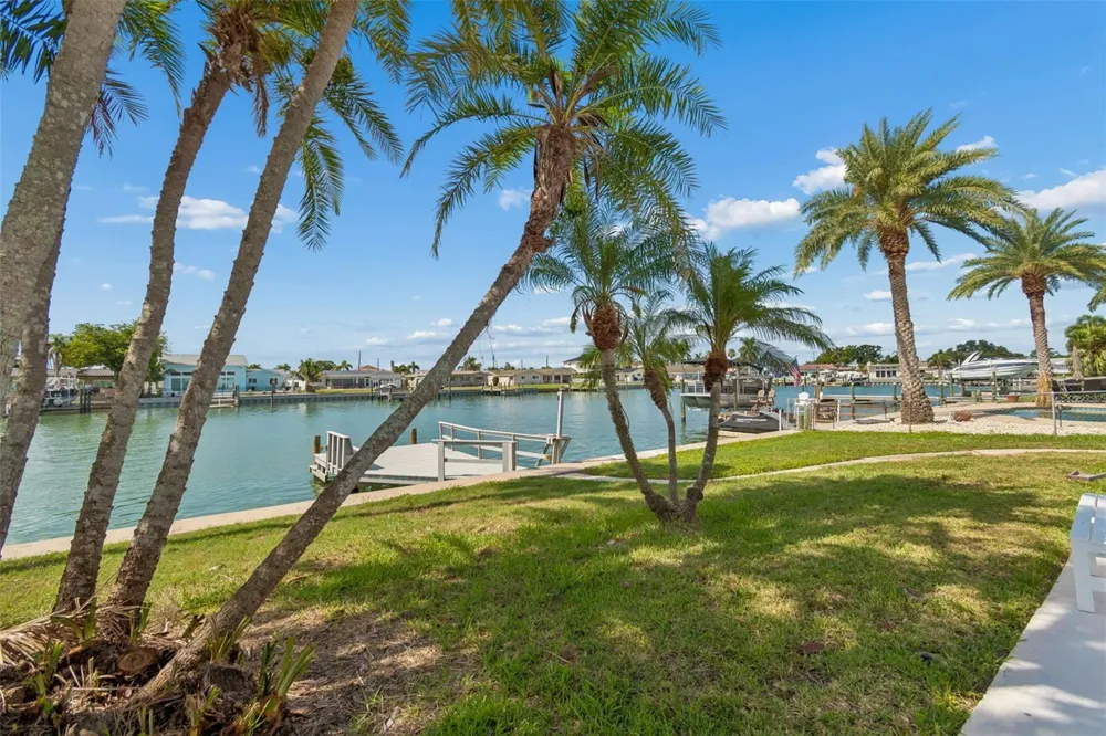 775 CAPRI BOULEVARD Treasure Island, FL 33706