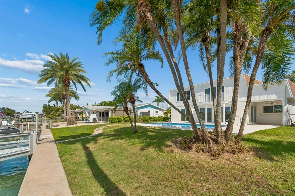 775 CAPRI BOULEVARD Treasure Island, FL 33706
