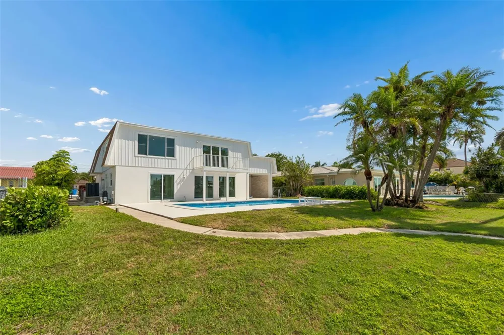 775 CAPRI BOULEVARD Treasure Island, FL 33706