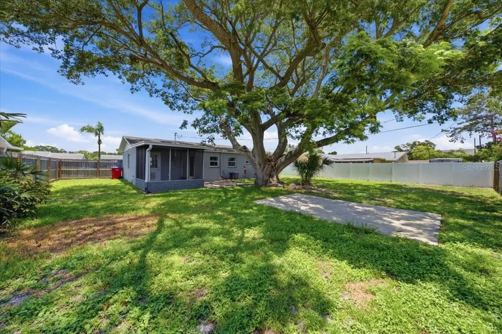 3568 4TH AVENUE SE Largo, FL 33771
