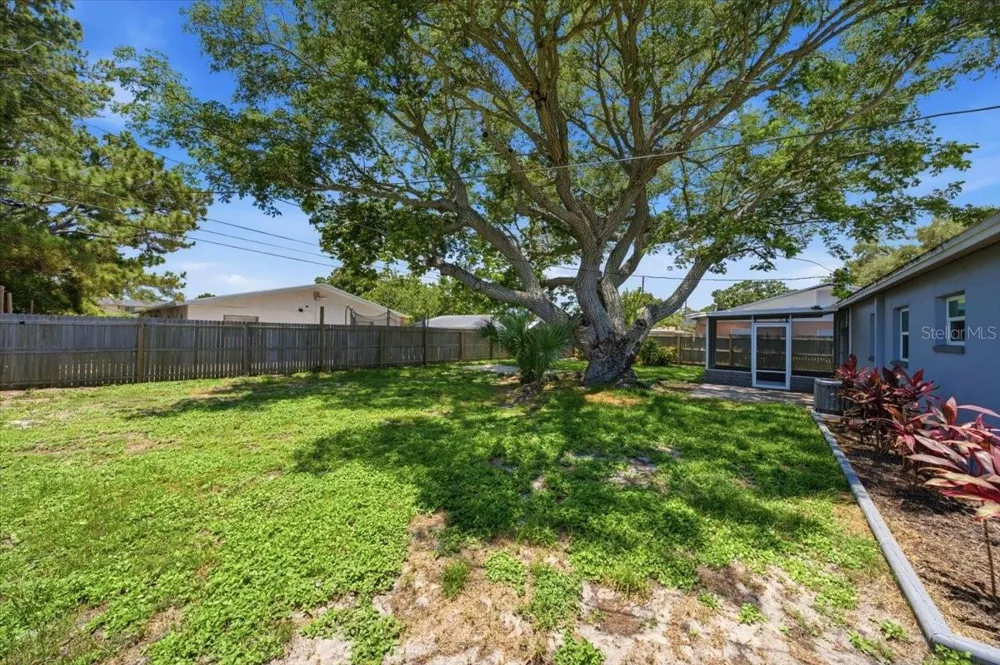 3568 4TH AVENUE SE Largo, FL 33771