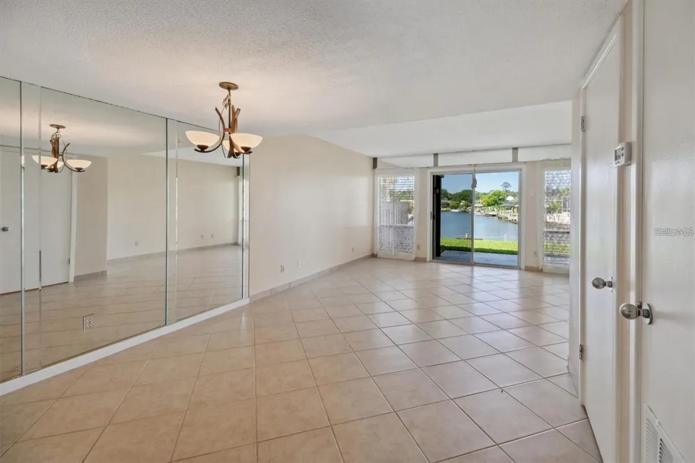 44 CLUBHOUSE DRIVE #105 Palm Coast, FL 32137