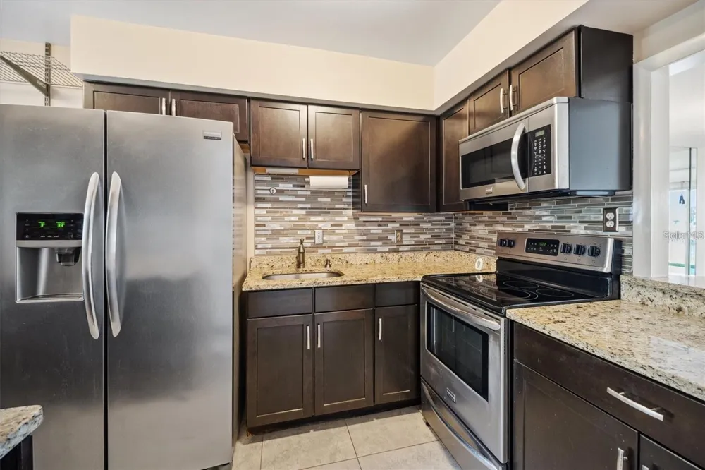 44 CLUBHOUSE DRIVE #105 Palm Coast, FL 32137