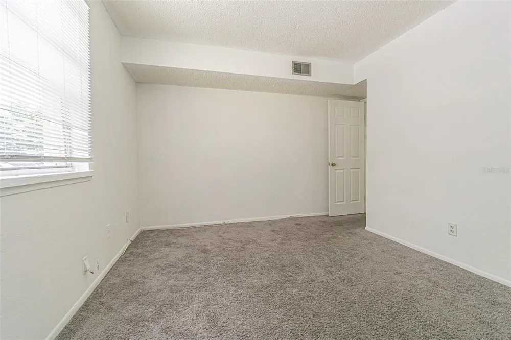 7517 ABONADO ROAD #7517 Tampa, FL 33615