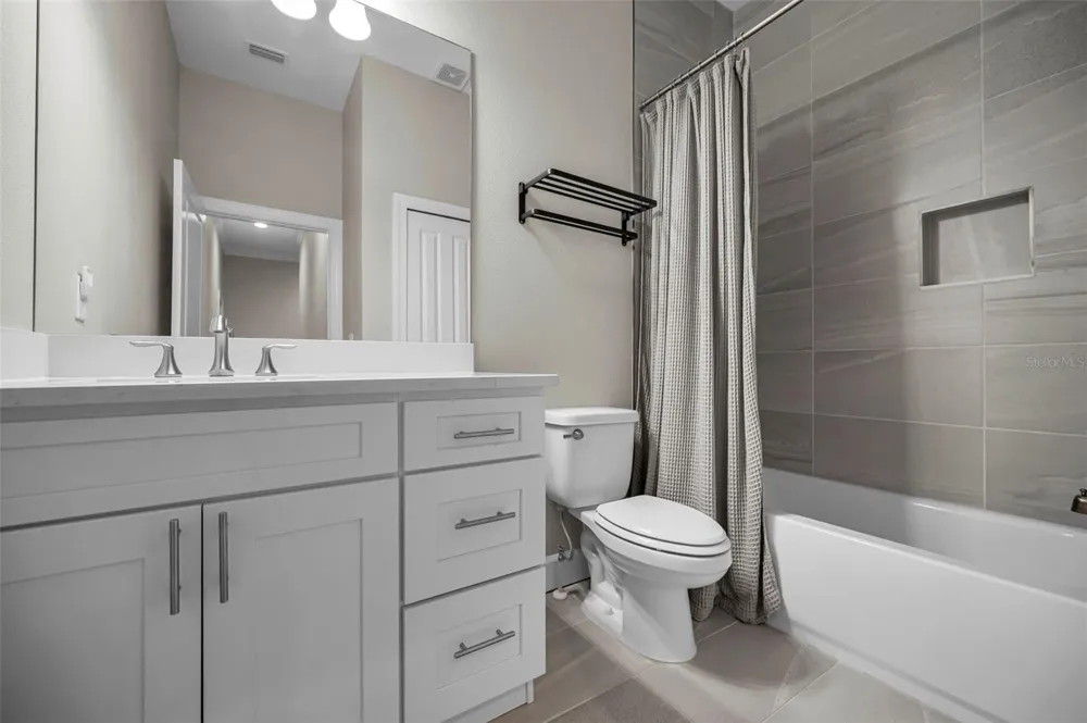 726 GRAND CYPRESS LANE Tarpon Springs, FL 34689