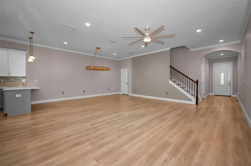 726 GRAND CYPRESS LANE Tarpon Springs, FL 34689