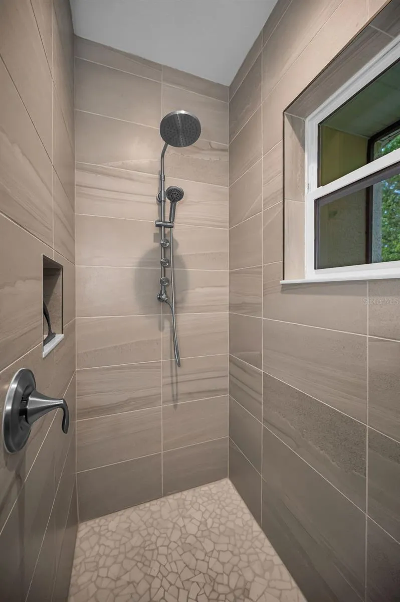 726 GRAND CYPRESS LANE Tarpon Springs, FL 34689