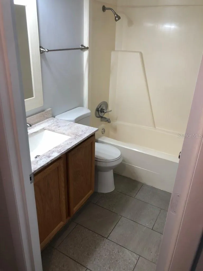 6519 W NEWBERRY ROAD #507 Gainesville, FL 32607