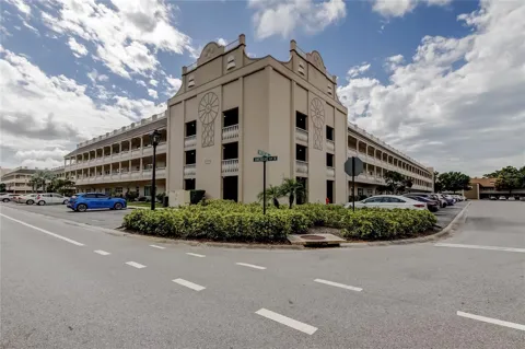 2170 AMERICUS BOULEVARD #64