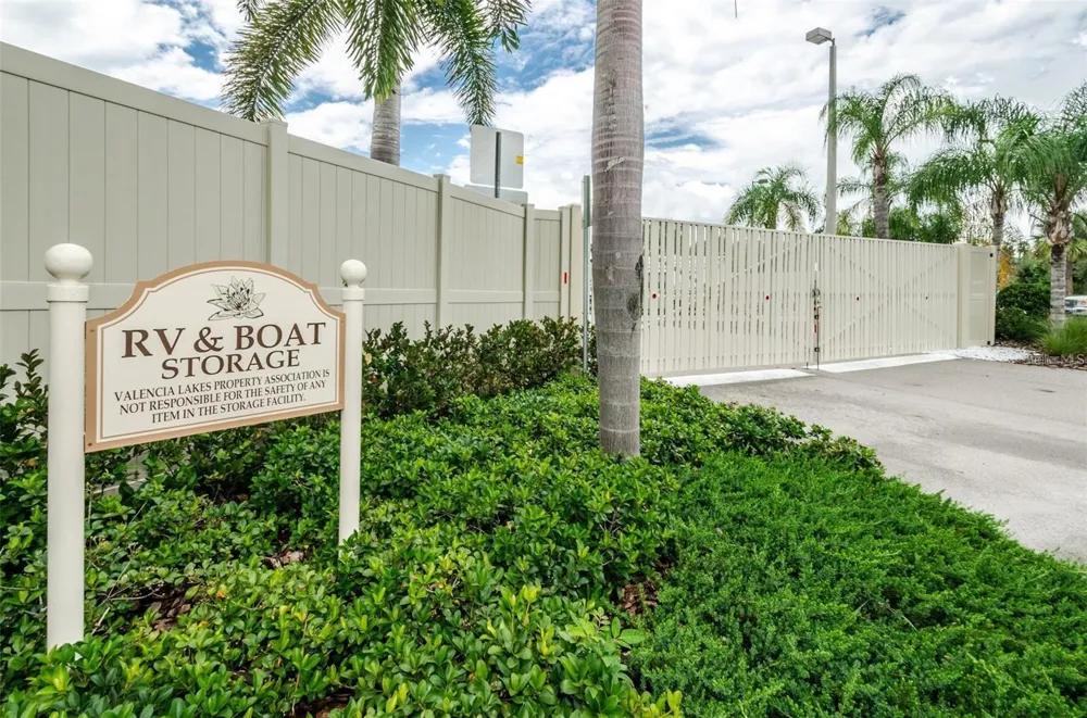 4834 MARBLE SPRINGS CIRCLE Wimauma, FL 33598