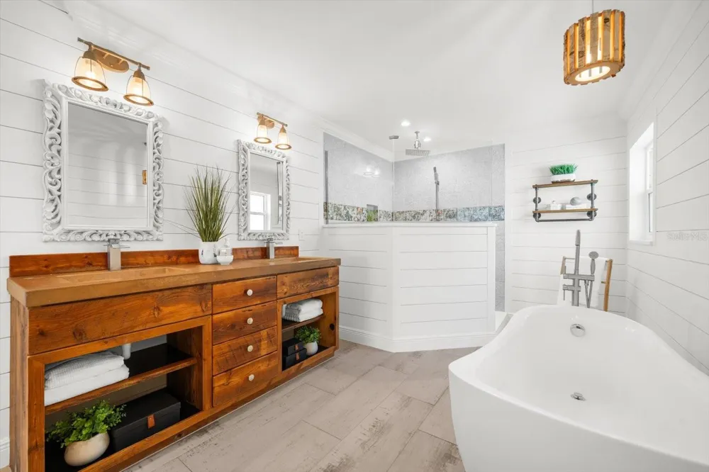 1874 STABLE TRAIL Palm Harbor, FL 34685