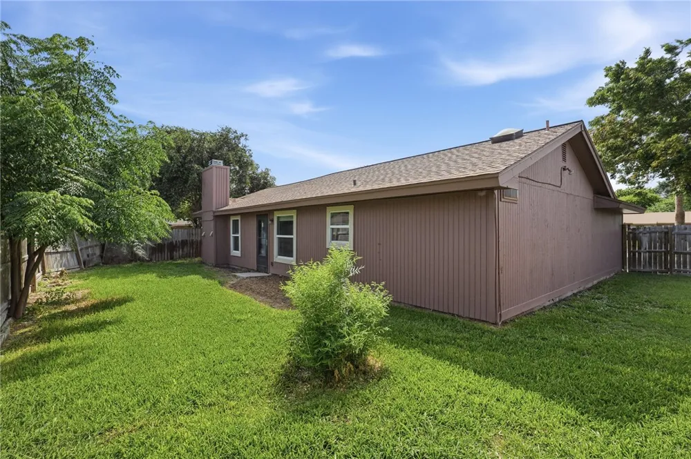 1001 Starlite Drive Portland, TX 78374