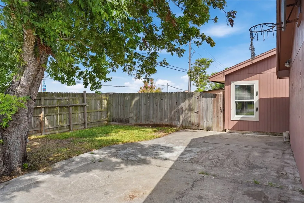 1001 Starlite Drive Portland, TX 78374