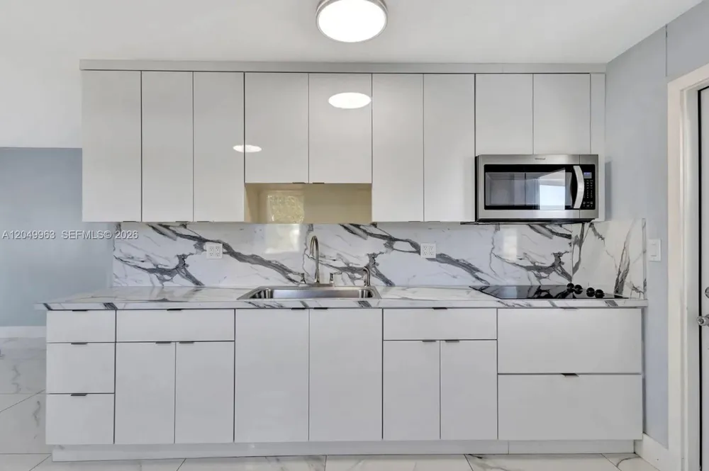1008 Elm Rd #1 West Palm Beach, FL 33409
