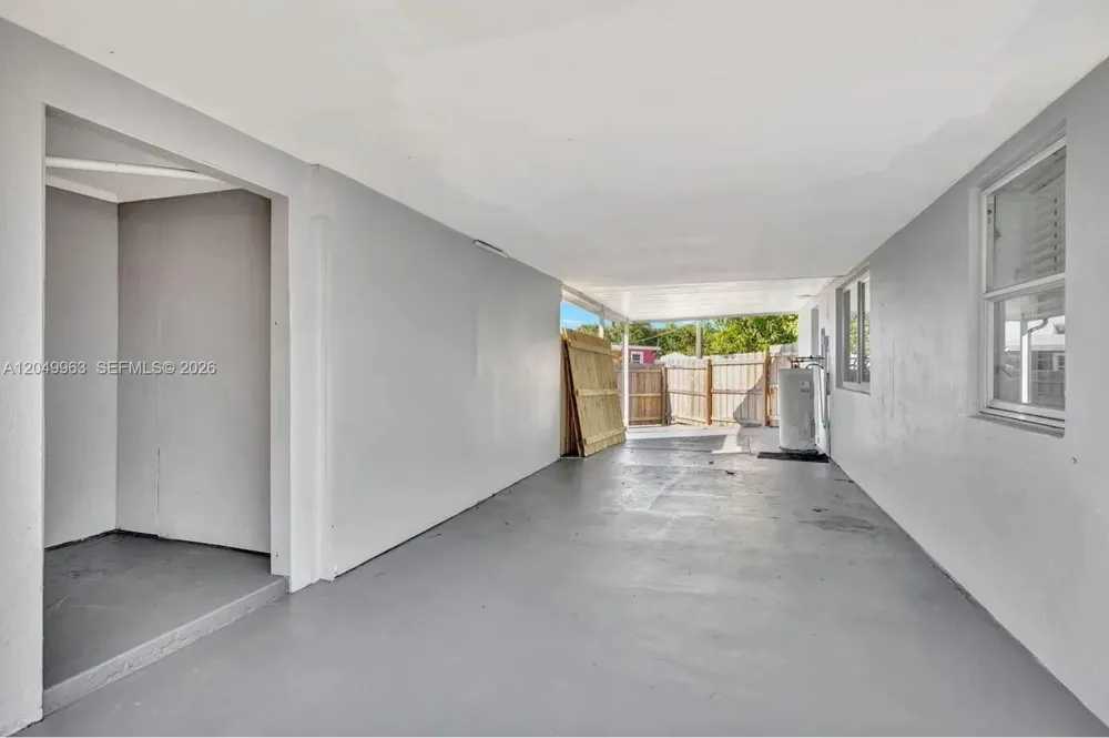 1008 Elm Rd #1 West Palm Beach, FL 33409