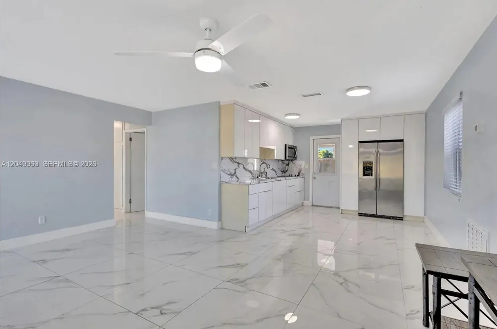 1008 Elm Rd #1 West Palm Beach, FL 33409