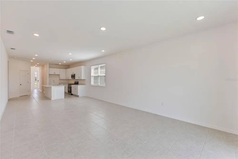 9120 WILDLIGHT TRAIL Wildwood, FL 34785