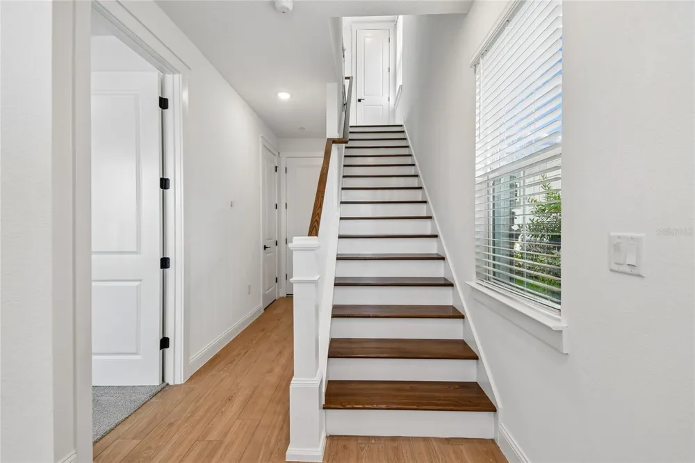 230 PASQUALA WAY Oviedo, FL 32765