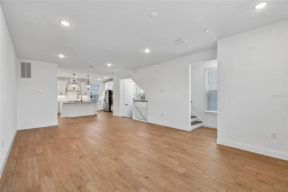 230 PASQUALA WAY Oviedo, FL 32765