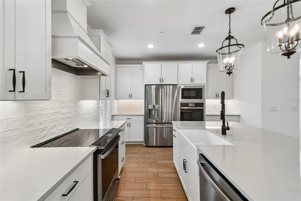 230 PASQUALA WAY Oviedo, FL 32765