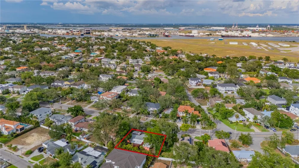 504 W DAVIS BOULEVARD Tampa, FL 33606