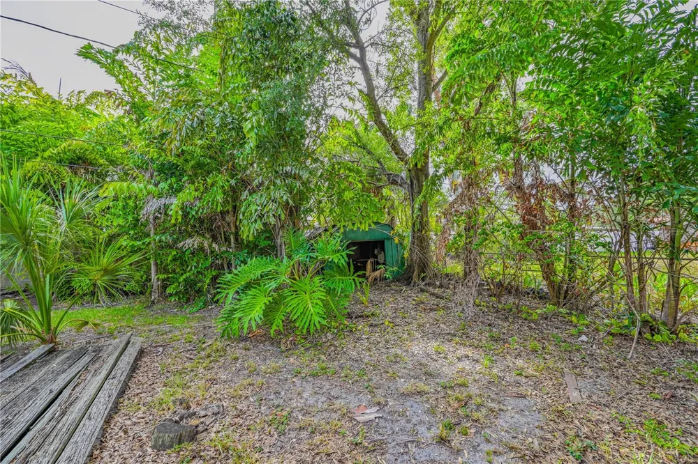 504 W DAVIS BOULEVARD Tampa, FL 33606