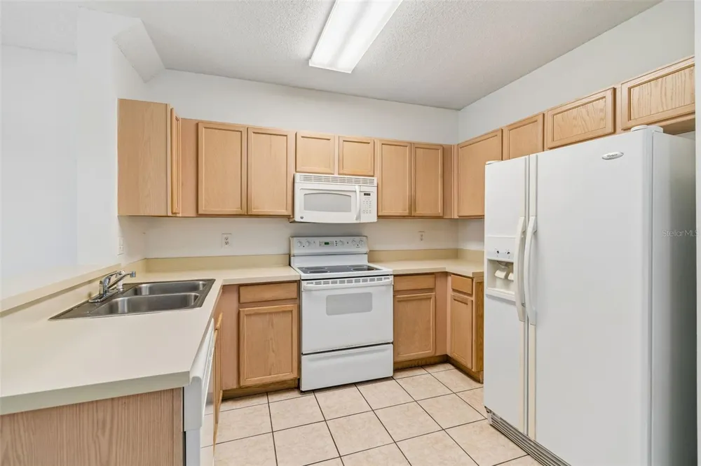 6245 OSPREY LAKE CIRCLE Riverview, FL 33578