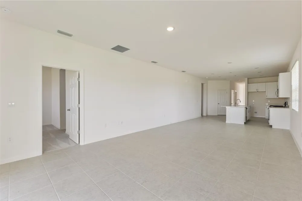 9128 WILDLIGHT TRAIL Wildwood, FL 34785