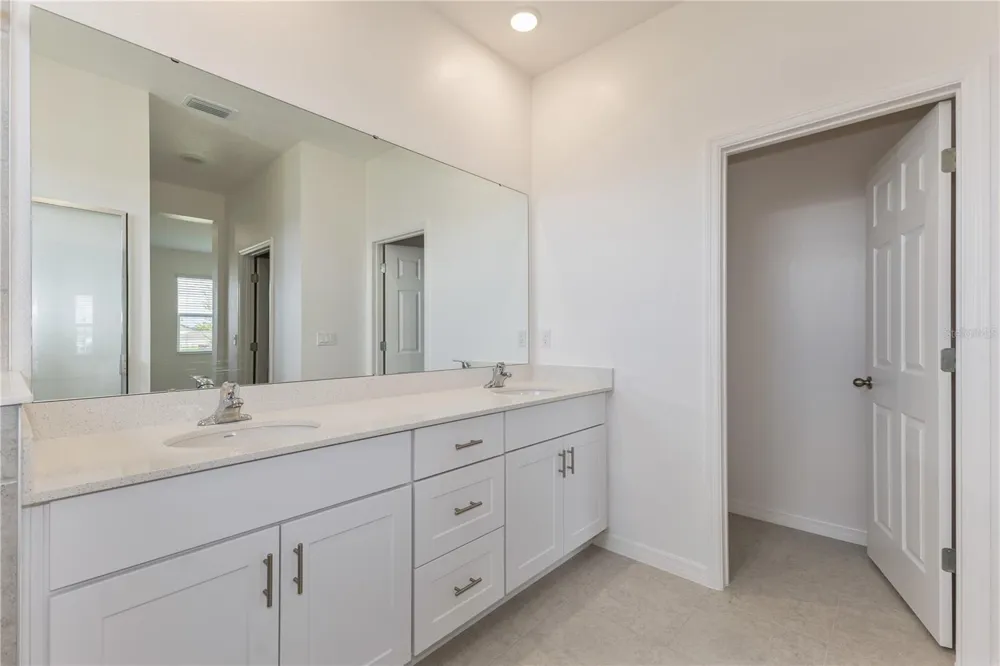 9128 WILDLIGHT TRAIL Wildwood, FL 34785