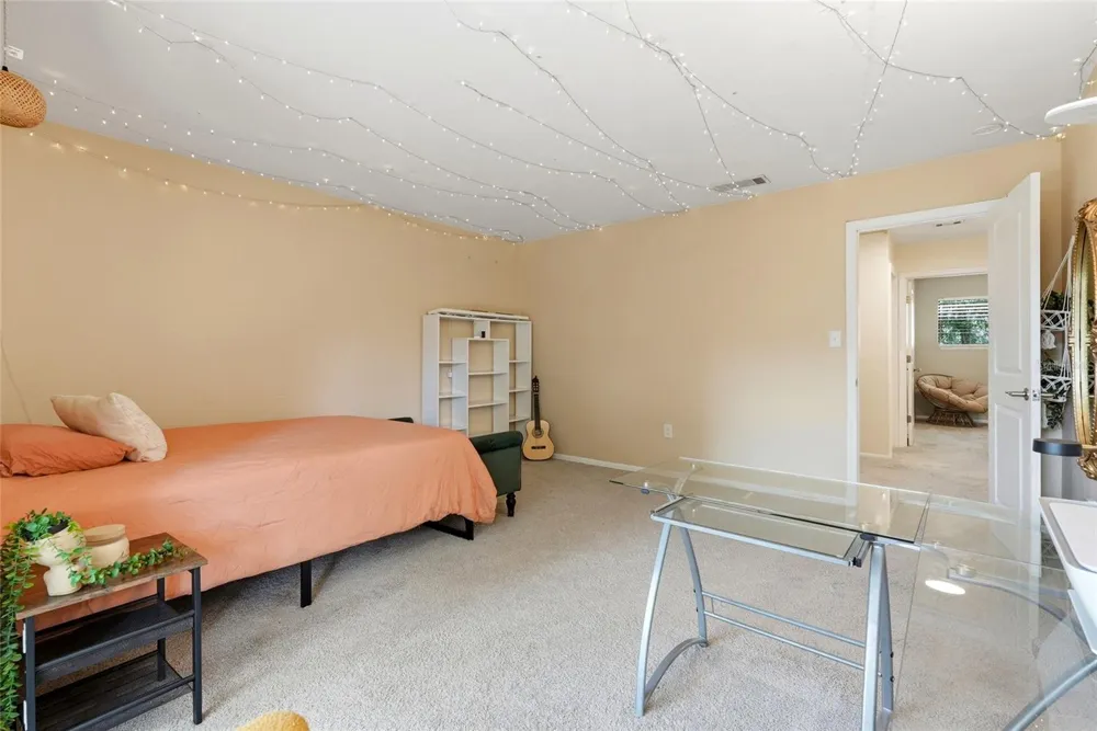 507 NW 39TH ROAD #301 Gainesville, FL 32607