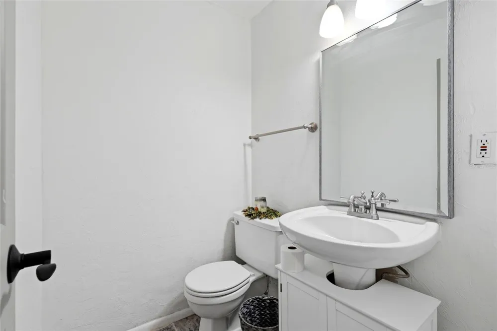 507 NW 39TH ROAD #301 Gainesville, FL 32607