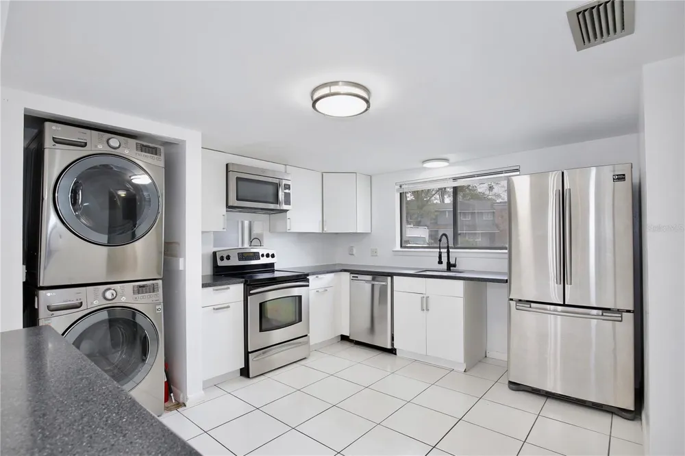 713 SAINT MATTHEW CIRCLE Altamonte Springs, FL 32714