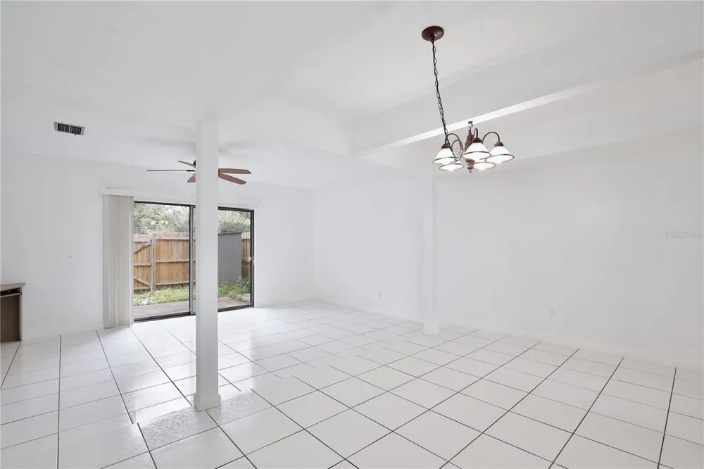 713 SAINT MATTHEW CIRCLE Altamonte Springs, FL 32714