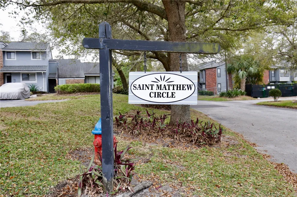 713 SAINT MATTHEW CIRCLE Altamonte Springs, FL 32714