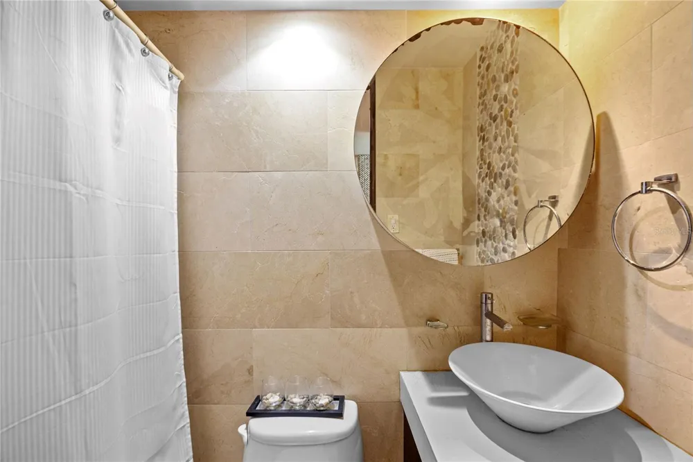 1035 ASHFORD AVENUE #1206 San Juan, PR 00907