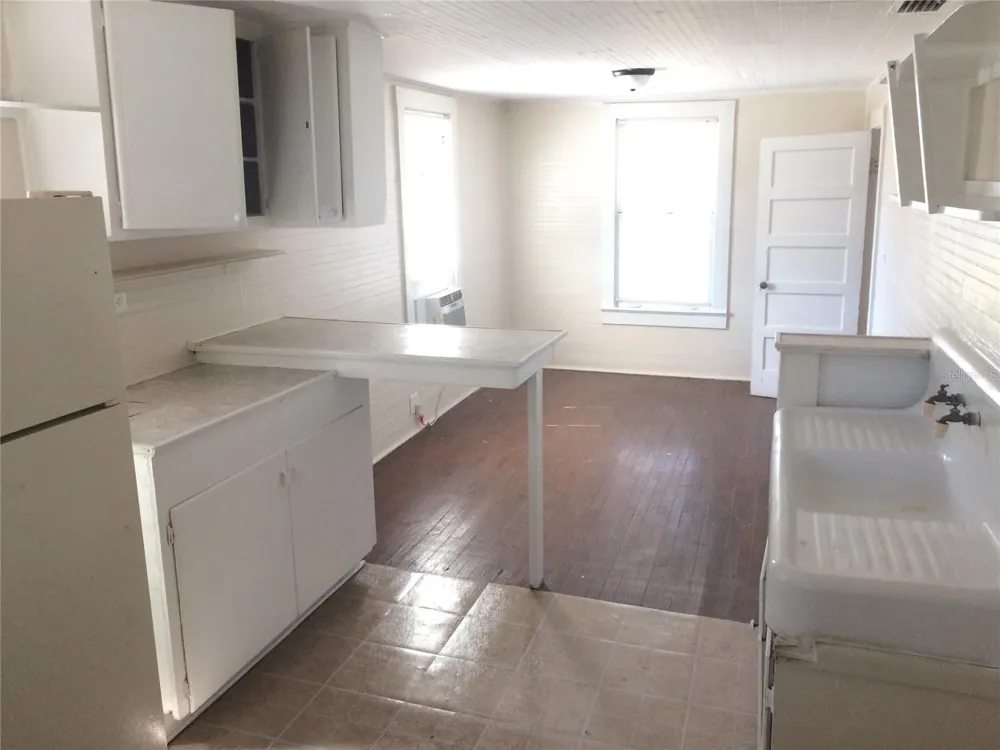 114 N CHESTER STREET Leesburg, FL 34748